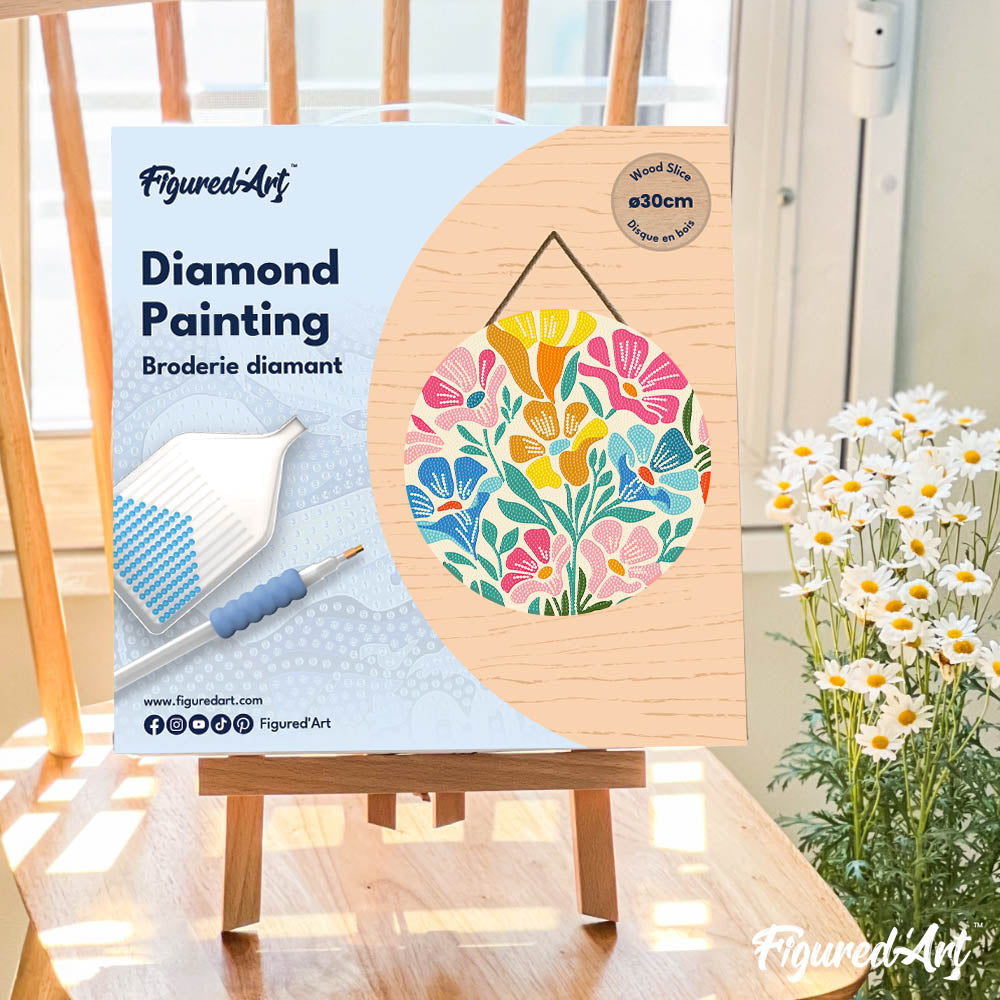Diamond Painting on Wood Slice - Colorful Floral Pattern
