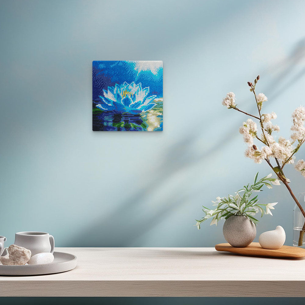 Mini Diamond Painting 10"x10" rolled - Shiny White Lotus